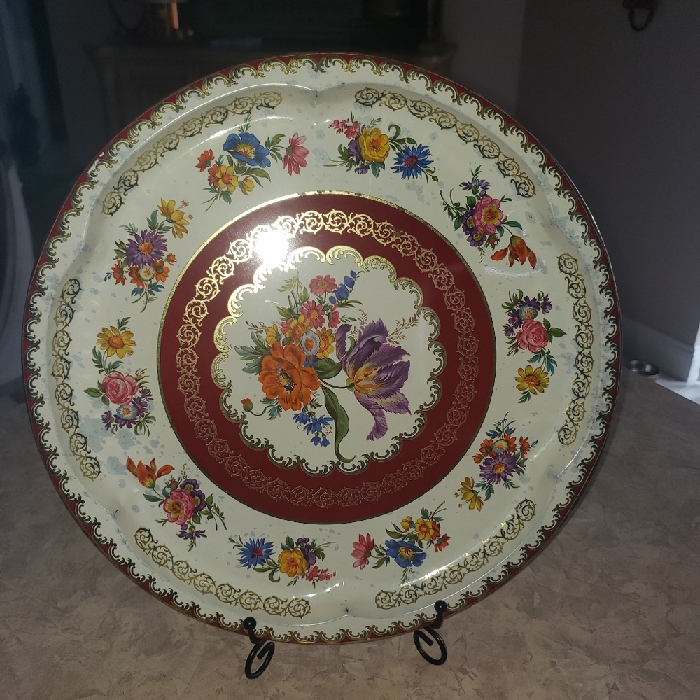 Daher Decorated Ware - Round Metal Tray - Red and Gold - Floral  ♥